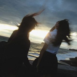 茄子视频苏州晶体红酒美食
